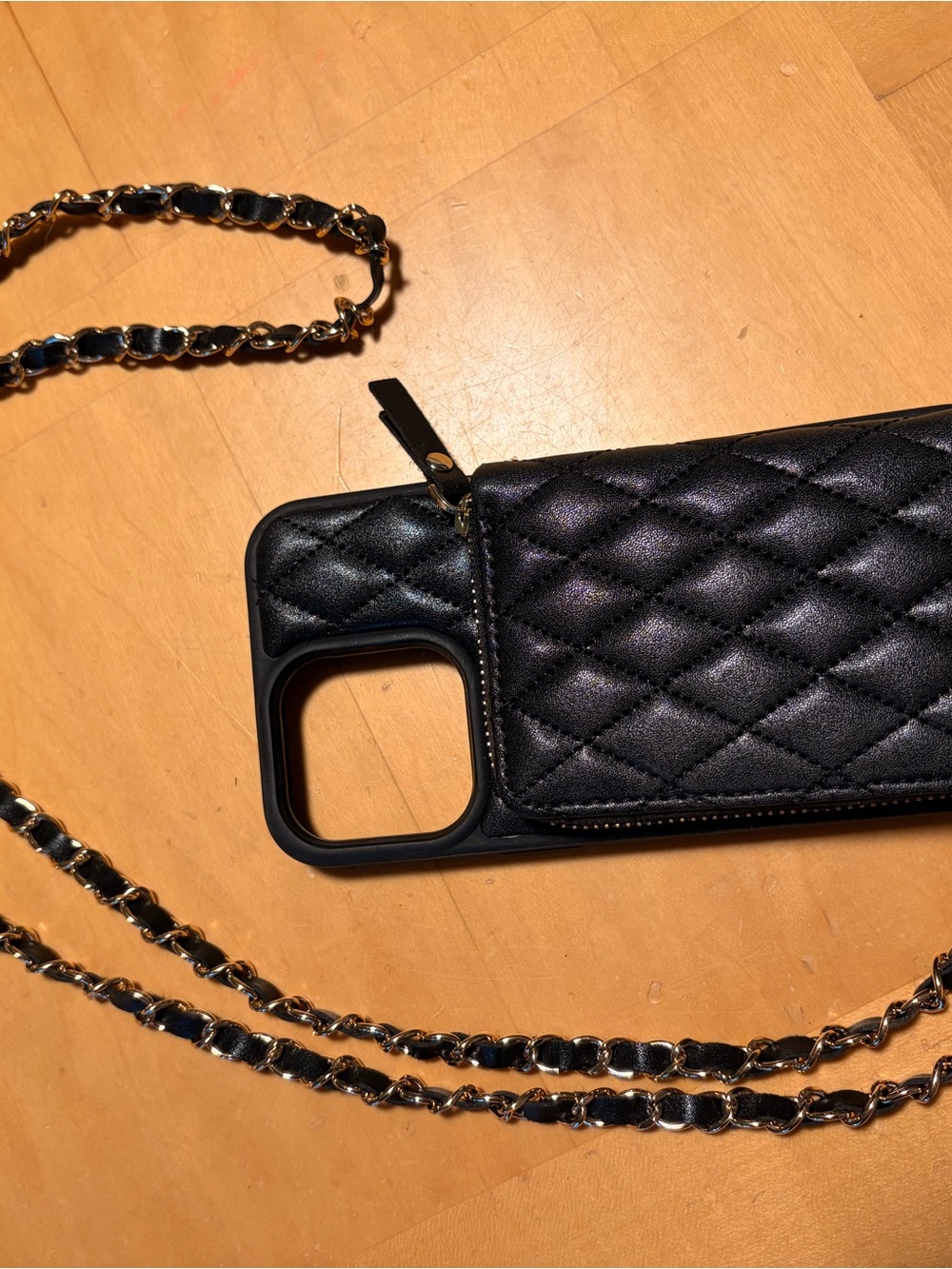 Quilted Black Crossbody Phone Case with Chain Strap IPHONE 15 PRO MAX